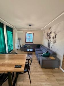 Χώρος καθιστικού στο Perfect Apartment Oldtown Riverview Balcony