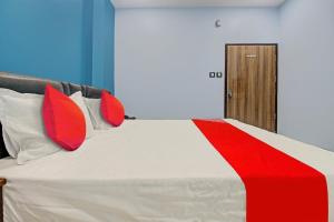 ItwāriにあるHotel O Rr Lodging And Boardingのギャラリーの写真