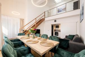 Χώρος καθιστικού στο Krkonošský šarm