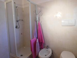 Ένα μπάνιο στο Rosmarino 2 +21 φωτογραφίες