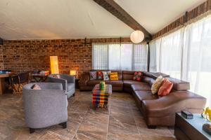 Posezení v ubytování ANANA Casa SK Villa Garden & Family-Friendly