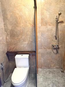 Ένα μπάνιο στο Me hotel