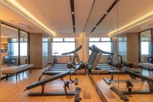 Fitness centrum a/nebo fitness zařízení v ubytování Echarm Hotel Nanning Wuxiang Headquarters Base