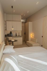 Postel nebo postele na pokoji v ubytování Luxury Apartments BUDAPEST 2