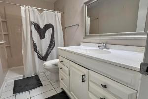 Koupelna v ubytování Waterfront escape Okeechobee