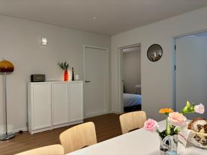 Ένα ή περισσότερα κρεβάτια σε δωμάτιο στο Stay onda +37 φωτογραφίες