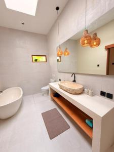 Ένα μπάνιο στο Villa Saraswati II