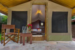 Nápoje v ubytování Oldarpoi Wageni Camps + 46 fotografií