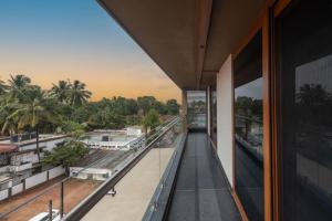 Ban công/sân hiên tại Hotel Sharda Residency