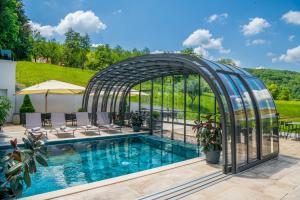 Bazén v ubytování Resort Stribor, Gorski kotar nebo v jeho okolí