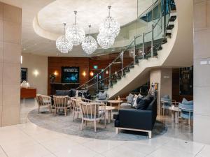 Posezení v ubytování Novotel Christchurch Cathedral Square + 79 fotografií