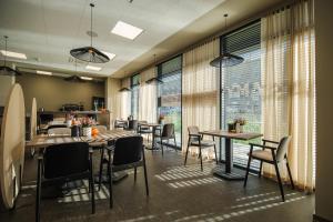 Εστιατόριο ή άλλο μέρος για φαγητό στο AboutArtApartments - Krzywoustego