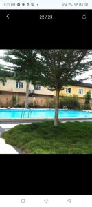 Bazén v ubytování Short Let Apartments in Lagos Business School Lekki Ajah nebo v jeho okolí