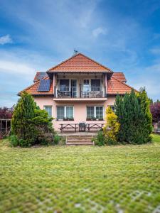 Κήπος έξω από το Pokoje Maxi Mare Piamola