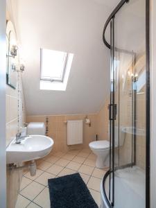 Ένα μπάνιο στο Pokoje Maxi Mare Piamola