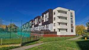 Το κτήριο όπου στεγάζεται  το δωμάτιο σε οικογενειακή κατοικία