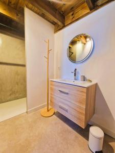 Vannituba majutusasutuses La Case Bleue