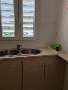 Gallery image of Apartamentos Rayma I-II-III in Cala Blanca