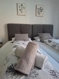 Ένα ή περισσότερα κρεβάτια σε δωμάτιο στο Lu-Lu room