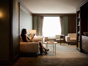 Гостиная зона в Nagoya Kanko Hotel