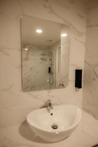 Koupelna v ubytování Vegas Resort