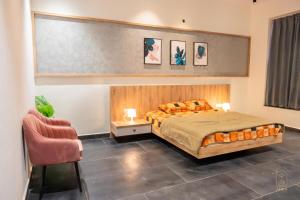 Φωτογραφία από το άλμπουμ του ARKA The Farm Stay σε Shamshabad