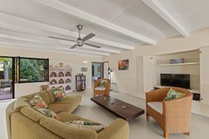 TV a/nebo společenská místnost v ubytování Villa Seaside Boca Sami