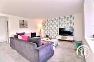 Μια τηλεόραση ή/και κέντρο ψυχαγωγίας στο La rosalie