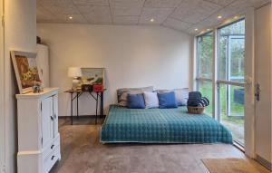 Posezení v ubytování Beautiful Home In Hjørring With Wifi + 24 fotografií