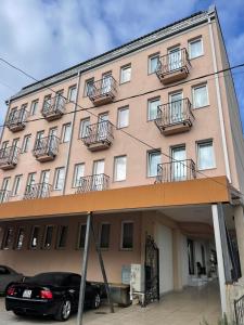 Budova, kde se hotel nachází