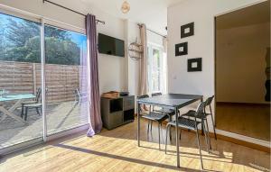 Φωτογραφία από το άλμπουμ του 1 Bedroom Gorgeous Home In Sernhac σε Sernhac