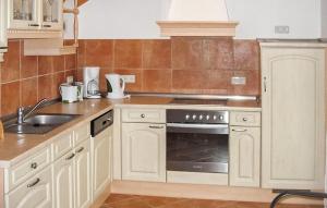 Η κουζίνα ή μικρή κουζίνα στο U8 Eg Ug