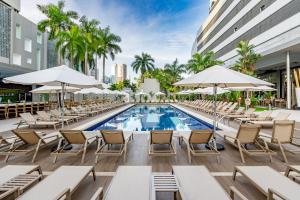 Bazén v ubytování Riu Plaza Panamá nebo v jeho okolí