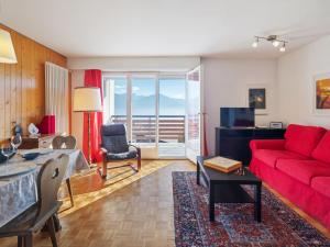 Posezení v ubytování Apartment Armorial Est Apt- 72 by Interhome