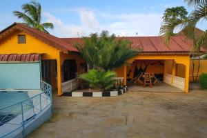 Clădirea în care este situat/ăthe country house