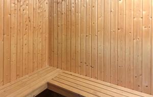 Φωτογραφία από το άλμπουμ του Beautiful Home In Idestrup With Sauna σε Bøtø By +9 φωτογραφίες