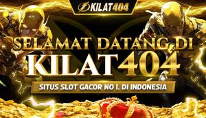 two overwatch heroes standing next to a pile of gold at Kilat404 in Umbulan Pedada