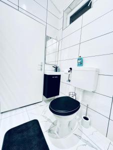 Koupelna v ubytování Modern Studio Apartment in Central Vienna + 17 fotografií