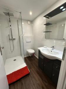 Ένα μπάνιο στο Domaine de l'Eculaz +9 φωτογραφίες