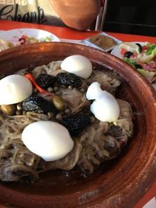 Φαγητό σε αυτός ο ξενώνας ή κάπου εκεί κοντά