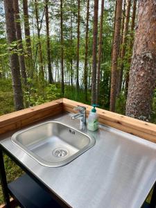 Příroda nedaleko luxury tent