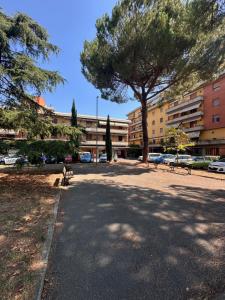 Το κτήριο όπου στεγάζεται  το διαμέρισμα