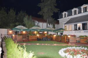 Zahrada ubytování Hotel Saint Germain