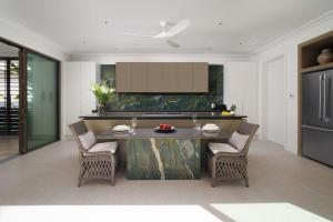 Billede fra billedgalleriet på Sea Grove House villa i Saint James