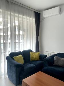 Χώρος καθιστικού στο Sunflower Apartments