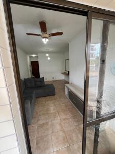 Ảnh trong thư viện ảnh của Apartamento no Guarujá-SP 8min andando até a praia ở Guarujá