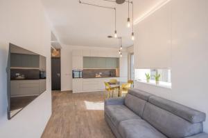 Nhà bếp/bếp nhỏ tại Liborio Suite +6 ảnh