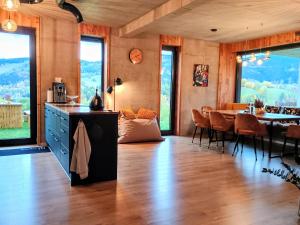 Φωτογραφία από το άλμπουμ του Výhledovka chalet σε Rokytnice nad Jizerou