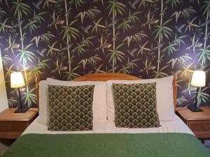 Ένα ή περισσότερα κρεβάτια σε δωμάτιο στο Clisham Bed and Breakfast