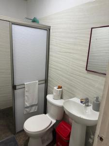 Koupelna v ubytování Apartments Tolú 3 habitaciones + 3 fotografie